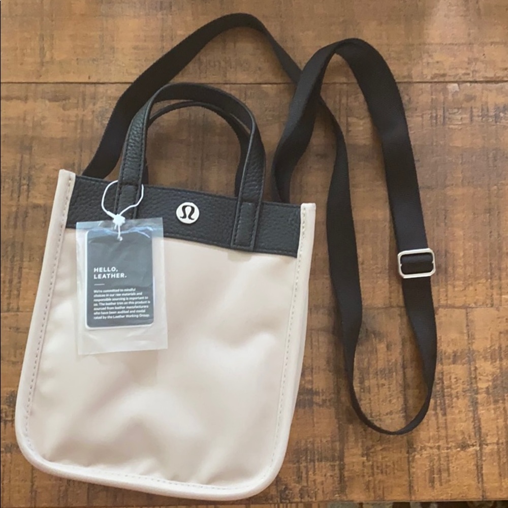 LAST ONE:  Lululemon Lemon Now and Always Tote - Picture 12 of 14